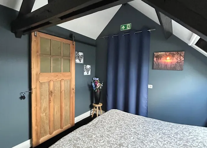 Heikant Hoeve Met Jacuzzi Apartman