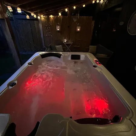 Appartement Heikant Hoeve Met Jacuzzi Baarle-Nassau