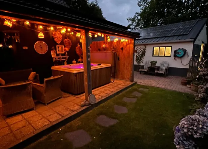 דירה Heikant Hoeve Met Jacuzzi *